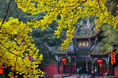 青城山-都江堰景區(qū)12月25日免費(fèi)開放 7萬張門票開啟網(wǎng)絡(luò)預(yù)約